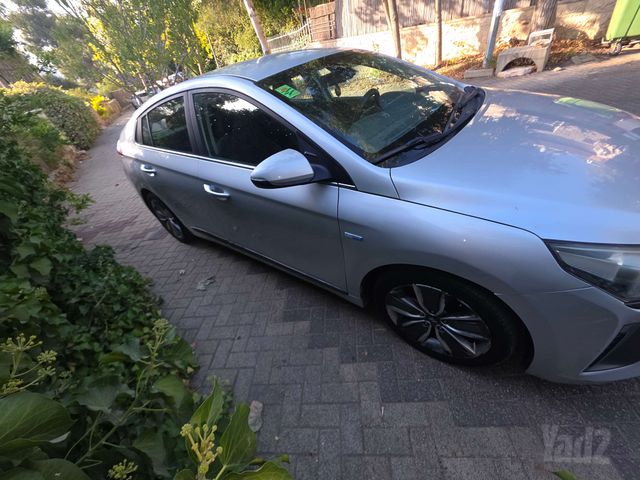 מודעת רכב יונדאי איוניק