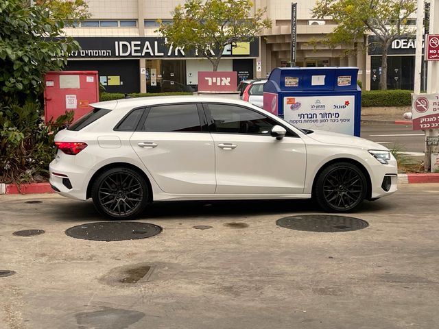 אאודי A3
