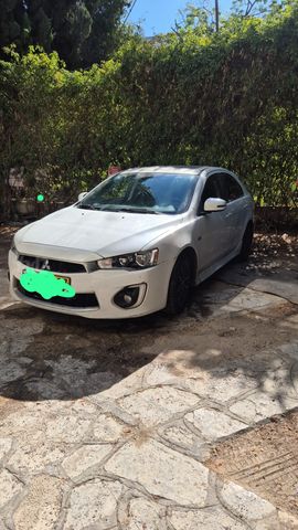 מודעת רכב מיצובישי לנסר