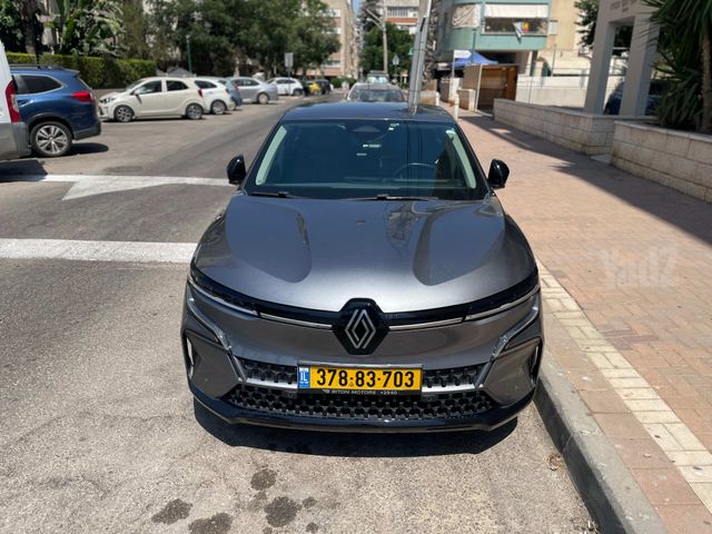 רנו מגאן E-Tech