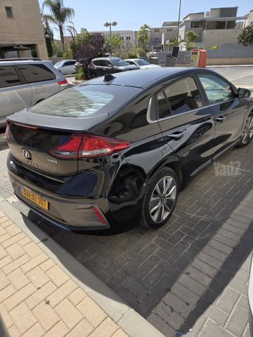 יונדאי איוניק