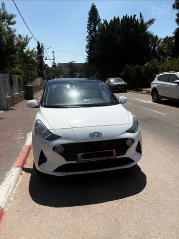יונדאי i10