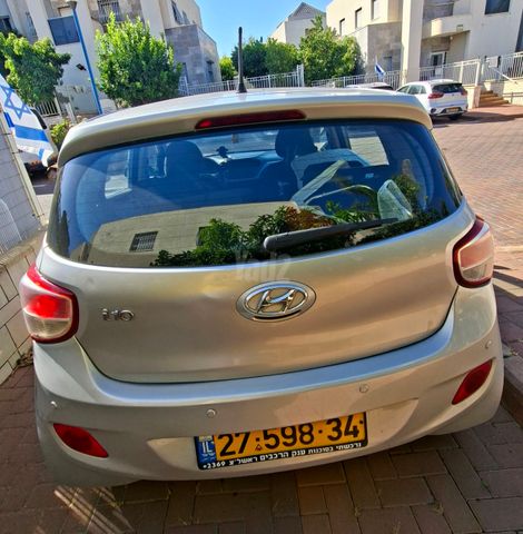 יונדאי i10