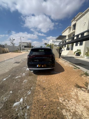 טאנג Premium חשמלי אוט׳ (518 כ״ס)