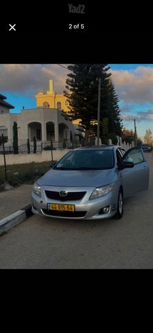 טויוטה קורולה