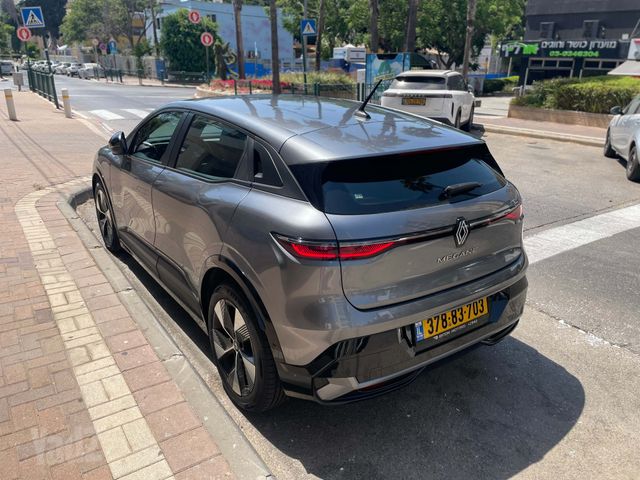 רנו מגאן E-Tech