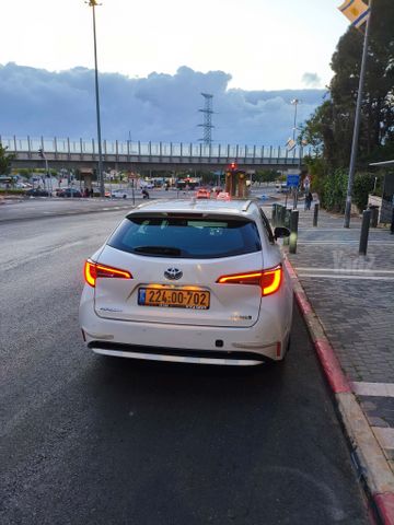 טויוטה קורולה