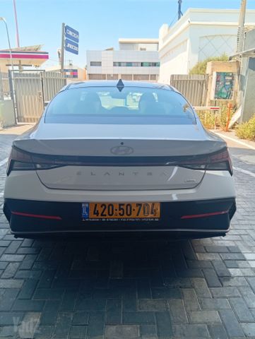 יונדאי אלנטרה