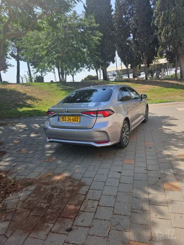 טויוטה קורולה