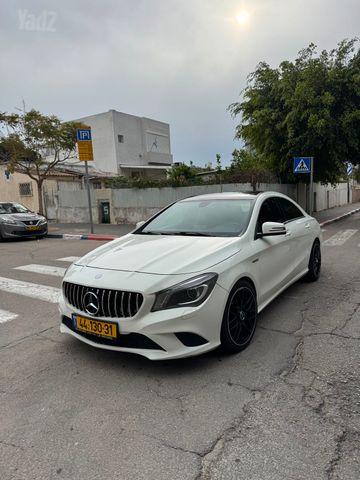 מרצדס-בנץ CLA