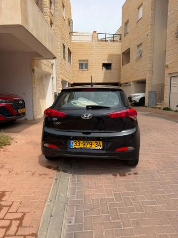 יונדאי i20