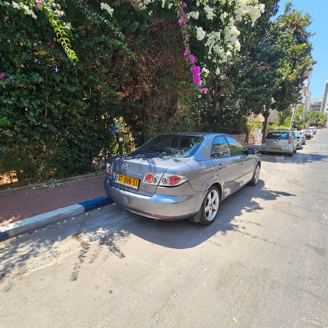 מאזדה 6