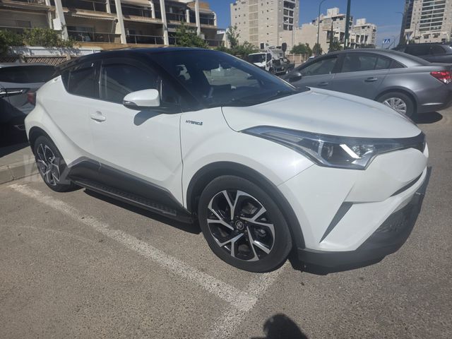טויוטה C-HR