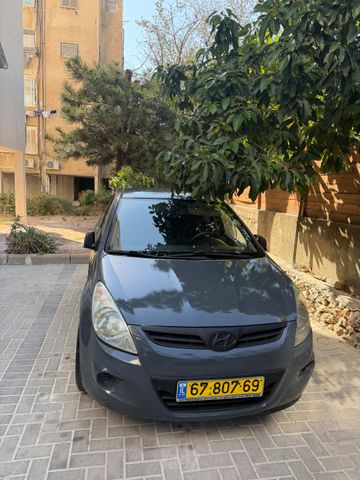 מודעת רכב יונדאי i20