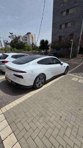 אקספנג P7