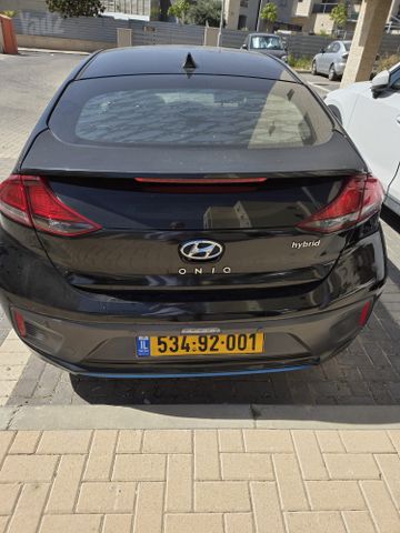 יונדאי איוניק