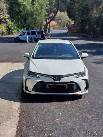 טויוטה קורולה