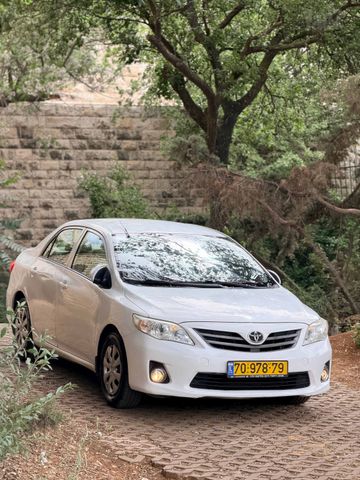 טויוטה קורולה