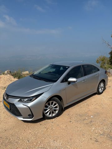 טויוטה קורולה