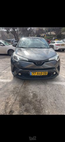 טויוטה C-HR