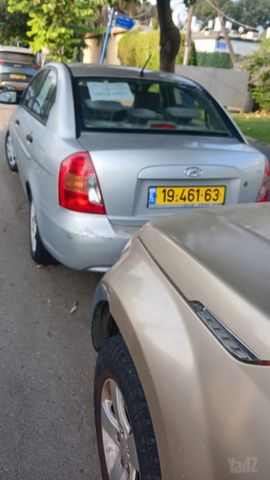 אקסנט i25 GL אוט׳ 1.4 (97 כ״ס)