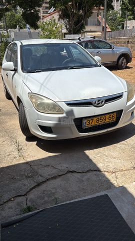 i30 Inspire אוט׳ בנזין האצ'בק 1.6 (126 כ״ס) [2007-2012]