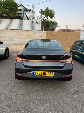 יונדאי אלנטרה