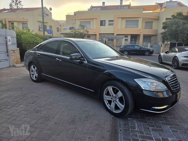 מודעת רכב מרצדס-בנץ S-class