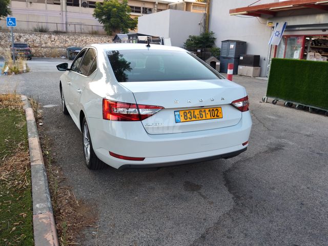 סקודה סופרב