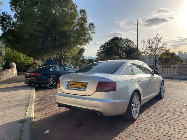 אאודי A6
