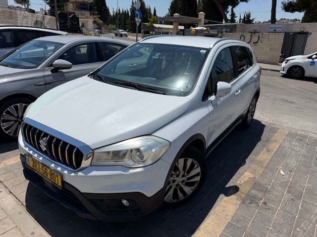 סוזוקי קרוסאובר