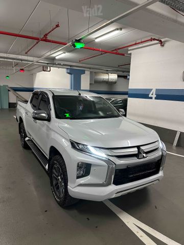 מיצובישי טרייטון / L200