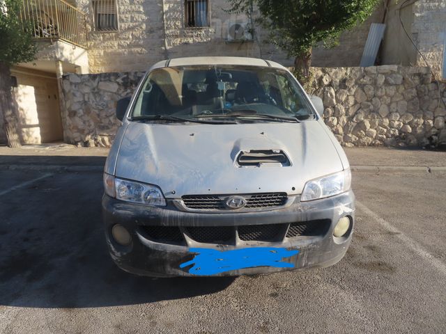 מודעת רכב יונדאי H-1 / i800