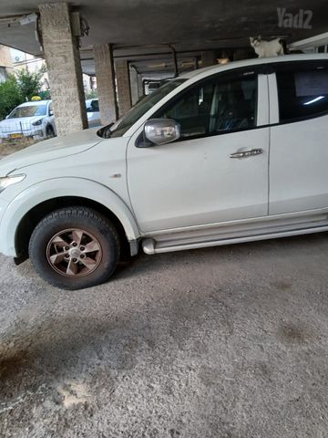 מודעת רכב מיצובישי טרייטון / L200