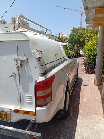 מיצובישי טרייטון / L200