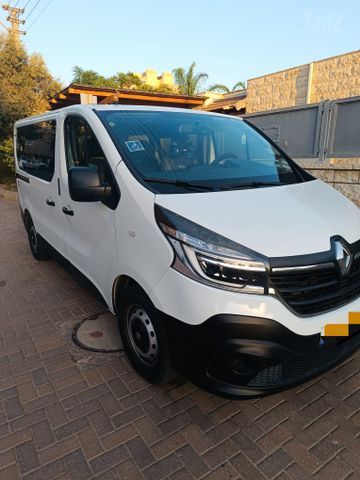 רנו טראפיק
