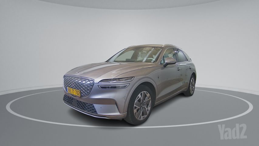 מודעת רכב ג'נסיס GV70