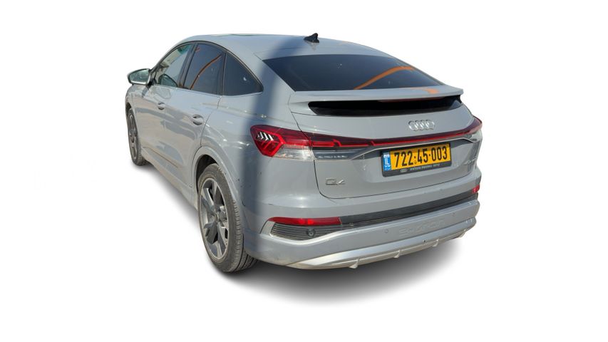 אאודי Q4 e-tron