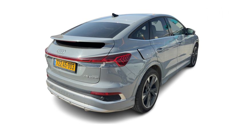 אאודי Q4 e-tron