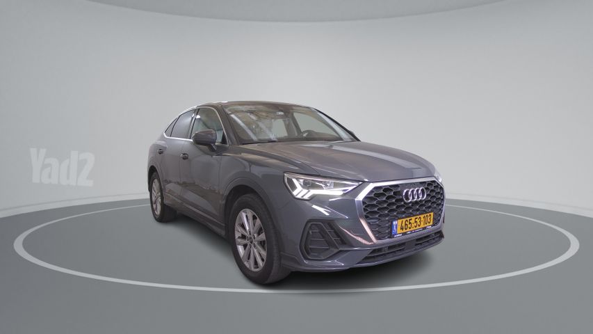 אאודי Q3