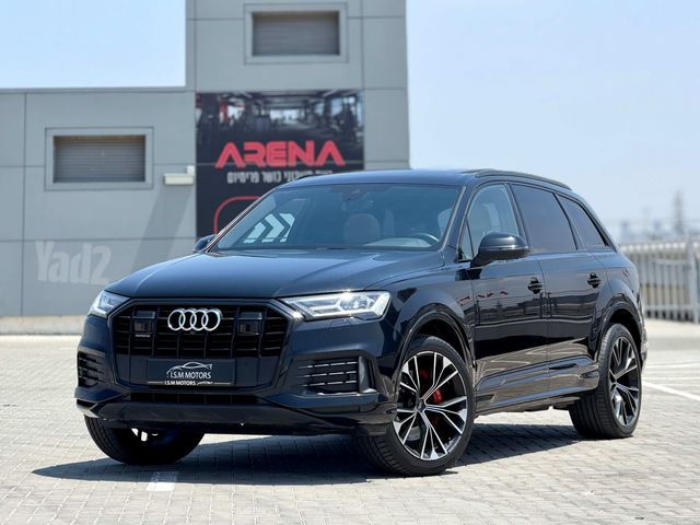 מודעת רכב אאודי Q7