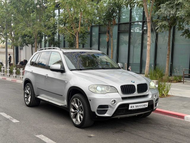ב מ וו X5