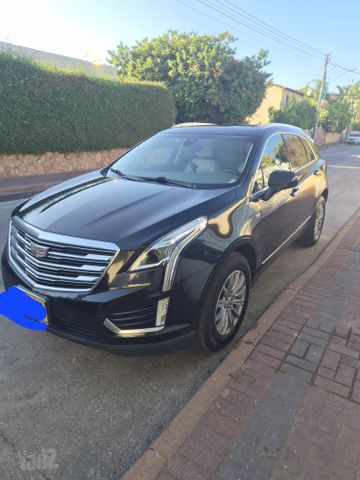 קאדילק XT5