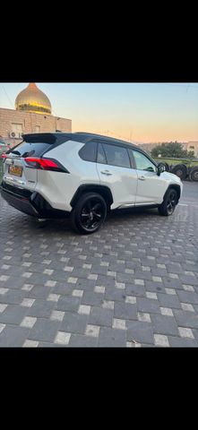 טויוטה RAV4