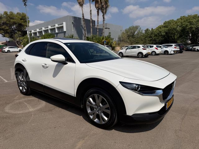 מאזדה CX-30