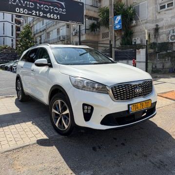 קיה סורנטו