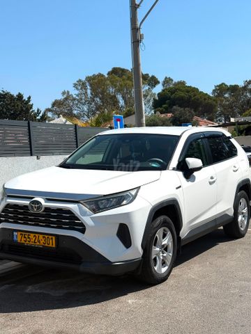 מודעת רכב טויוטה RAV4
