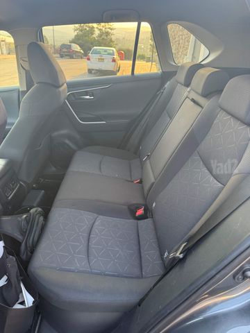 טויוטה RAV4