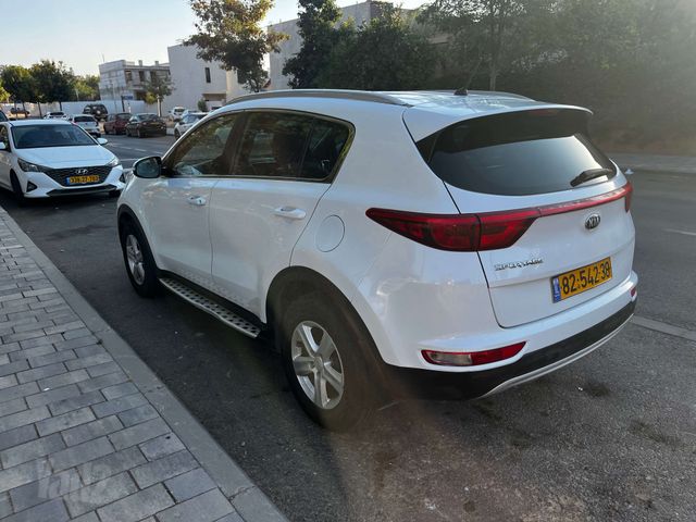 קיה ספורטז'