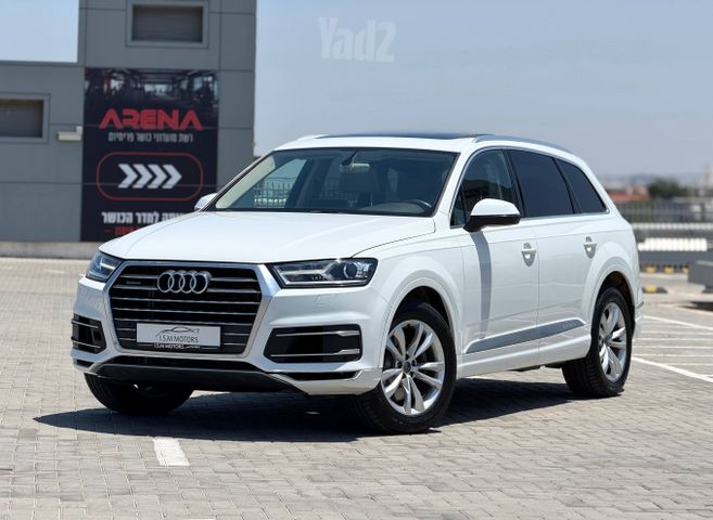 מודעת רכב אאודי Q7